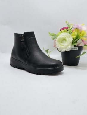 Botki damskie ocieplane na płaskim (39-43) DW11-1 BLACK