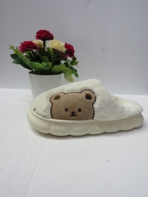 Kapcie damskie ocieplane (36-41) WSA-113 WHITE