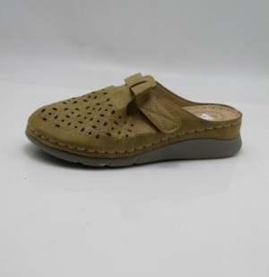 Klapki damskie na płaskim (37-42) 828 CAMEL