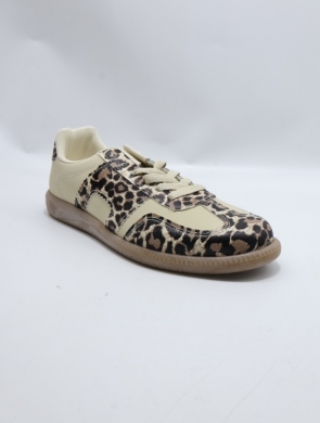 Buty sportowe damskie na płaskim (36-41) A35 LEO