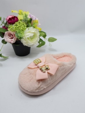 Kapcie damskie ocieplane (36-41) SP52-5 PINK