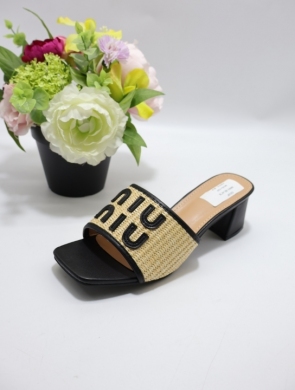 Klapki damskie na obcasie (36-41) 18001 BLACK