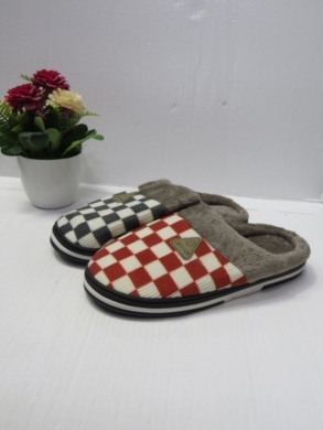 Kapcie damskie ocieplane (36-41) 08W MIX
