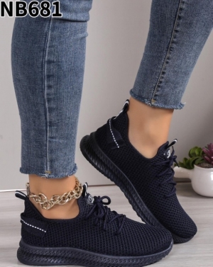 Buty sportowe damskie na płaskim (36-41) NB681