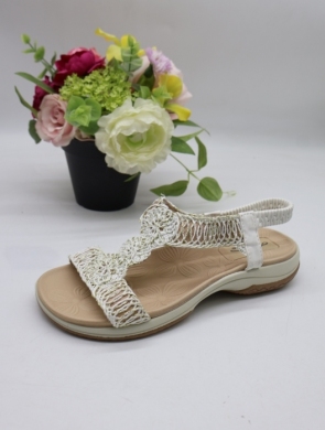 Sandały damskie na płaskim (36-41) R61 WHITE