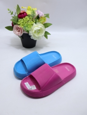 Basenówki damskie (36-41) L3023 MIX