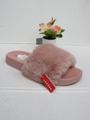 Klapki damskie z futerkiem (36-41) DT5-18 PINK