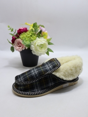 Kapcie damskie ocieplane (37-41) 237B
