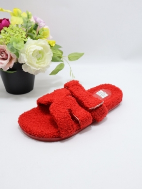 Kapcie damskie ocieplane (36-41) WS08 RED