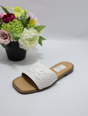 Klapki damskie na płaskim (36-41) S925-4 WHITE