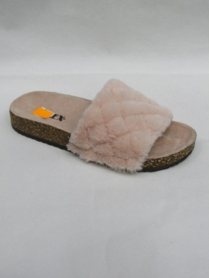 Klapki damskie z futerkiem (36-41) 67012 PINK
