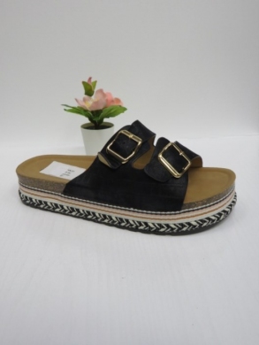 Klapki damskie na koturnie (36-41) FB209 BLACK