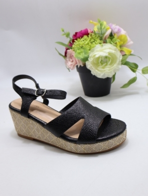 Sandały damskie na koturnie (36-41) FL208 BLACK