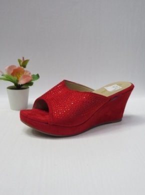 Klapki damskie na koturnie (36-41) B03 RED