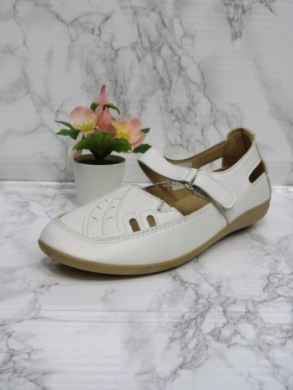 Sandały damskie na płaskim (37-43) V06 WHITE