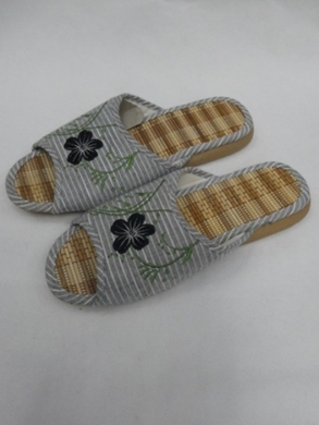 Kapcie damskie (36-41) S52-OP MIX