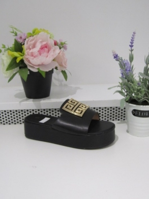 Klapki dmskie na koturnie (36-41) F384 BLACK