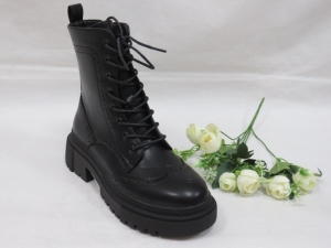 Botki damskie ocieplane na koturnie (36-41) JJ12 BLACK