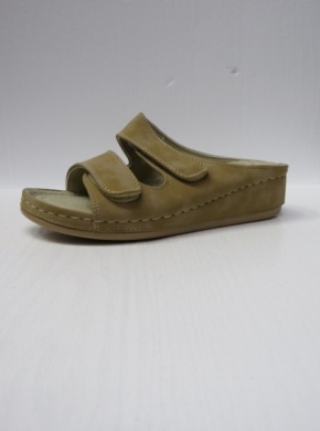 Klapki damskie na koturnie (36-42) Y508-1 BEIGE