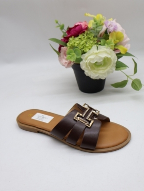 Klapki damskie na płaskim (36-41) SU073 BROWN