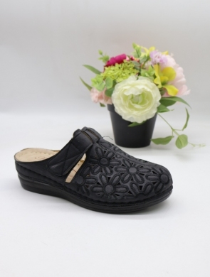 Klapki damskie na koturnie (36-42) 21208-1 BLACK