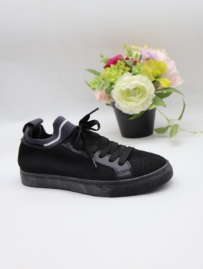 Buty sportowe damskie na płaskim (36-41) J-15 BLACK
