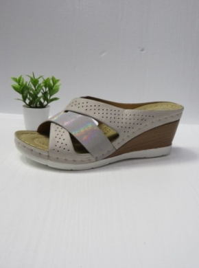 Klapki damskie na koturnie (36-41) N22-896 GREY