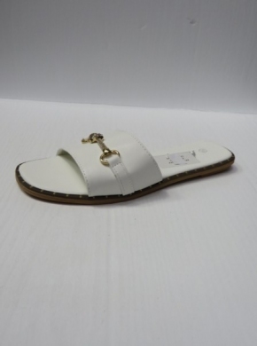 Klapki damskie na płaskim (36-41) CK3930 WHITE