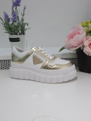 Buty sportowe damskie na płaskim (36-41) 23011 GOLD