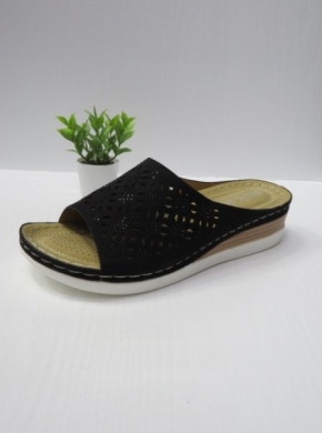 Klapki damskie na koturnie (36-41) N22-885 BLACK