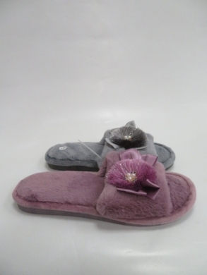 Kapcie damskie ocieplane (36-41) F8-52 MIX