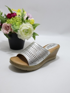 Klapki damskie na koturnie (36-40) 4010 SILVER