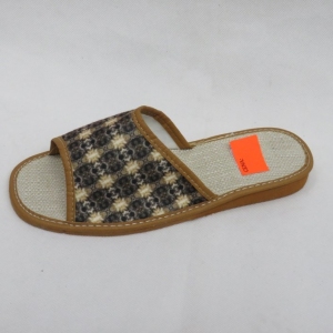 Kapcie damskie (36-41) D19B