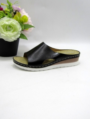 Klapki damskie na koturnie (36-41) N22-1063 BLACK
