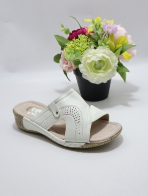 Klapki damskie na koturnie (36-41) J6-16 WHITE