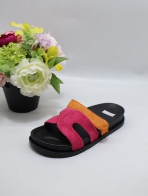Klapki damskie na płaskim (36-41) TL8-169 FUSHIA