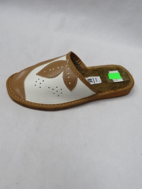 Kapcie damskie (36-41) 76A03