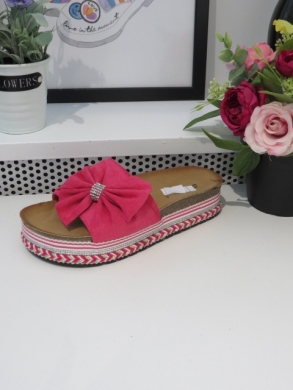 Klapki damskie na koturnie (36-41) TL8-108 FUCHSIA