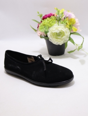 Półbuty damskie na płaskim (36-41) P-325 BLACK-SKÓRA