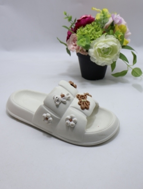 Basenówki damskie (36-41) SP47-2 WHITE