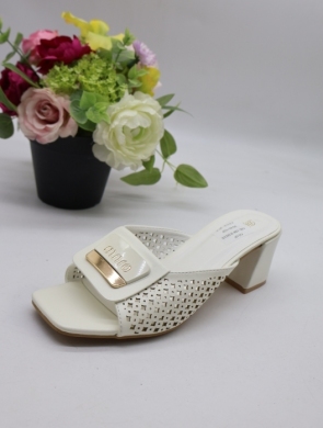 Klapki damskie na obcasie (36-41) OK-128 WHITE