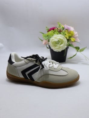 Buty sportowe damskie na płaskim (36-41) 2050 WHITE