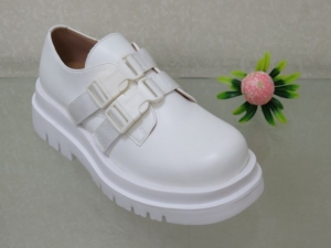 Półbuty damskie na płaskim (36-41) C21-80713 WHITE