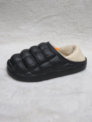 Kapcie męskie ocieplane (40-45) 5046 BLACK