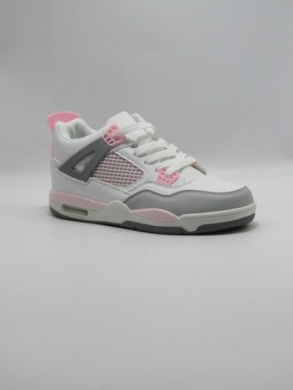 Buty sportowe młodzieżowe (36-41) D660-R WH/LGREY/PINK