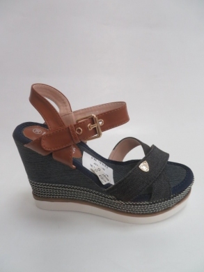 Sandały damskie na koturnie (36-41) K-3 BLACK
