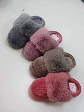 Kapcie damskie ocieplane (36-41) P-6 MIX
