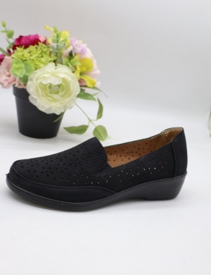 Półbuty damskie na koturnie (36-42) JD568 BLACK