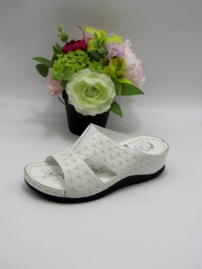 Klapki damskie na koturnie (36-41) TW23110 WHITE