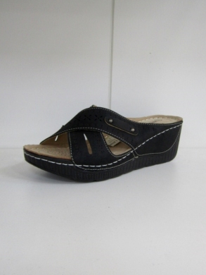 Klapki damskie na koturnie (36-41) VR233 BLACK